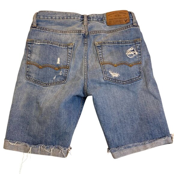 American Eagle Womans Shorts Size 28 Core Flex Distressed Denim Destroyed - Picture 2 of 13